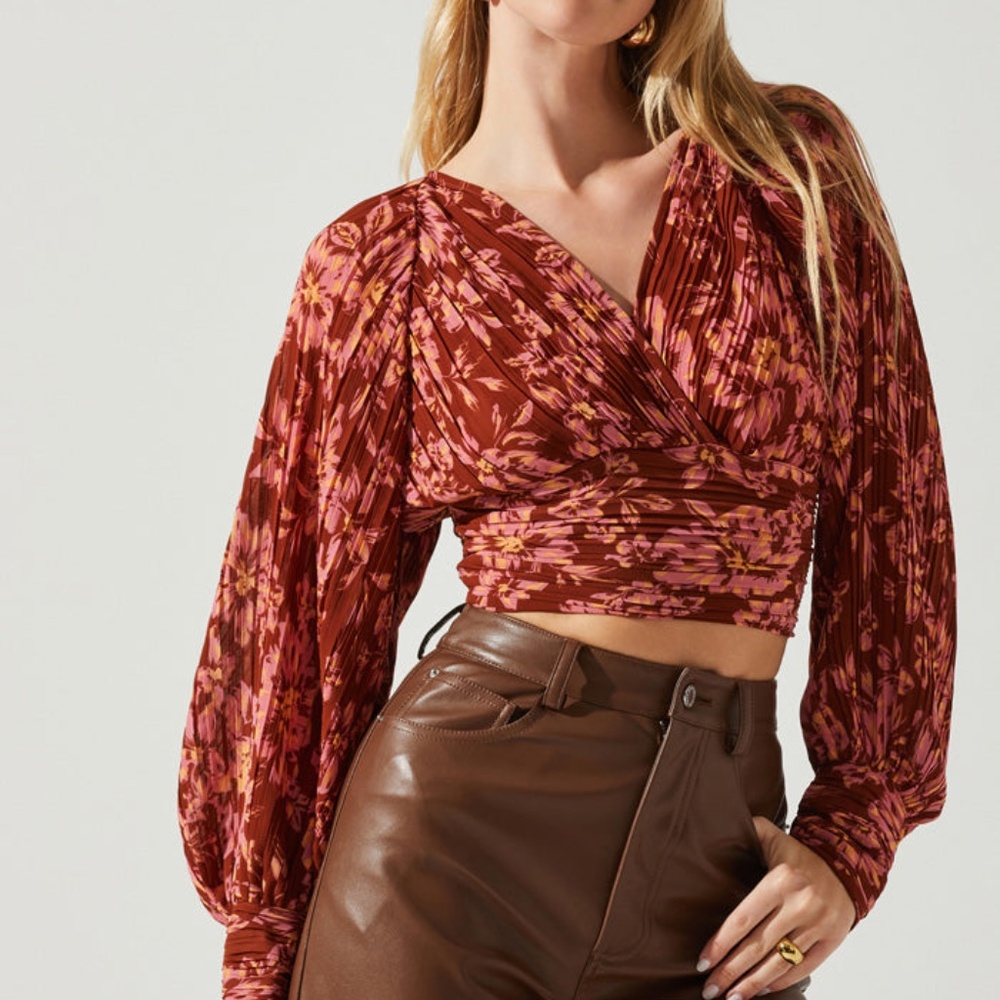 Rust Floral Top - Picture 3 of 3